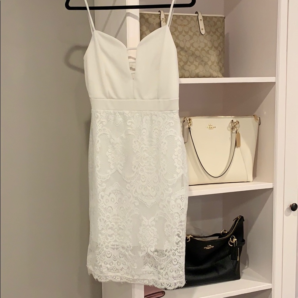 White lace dress